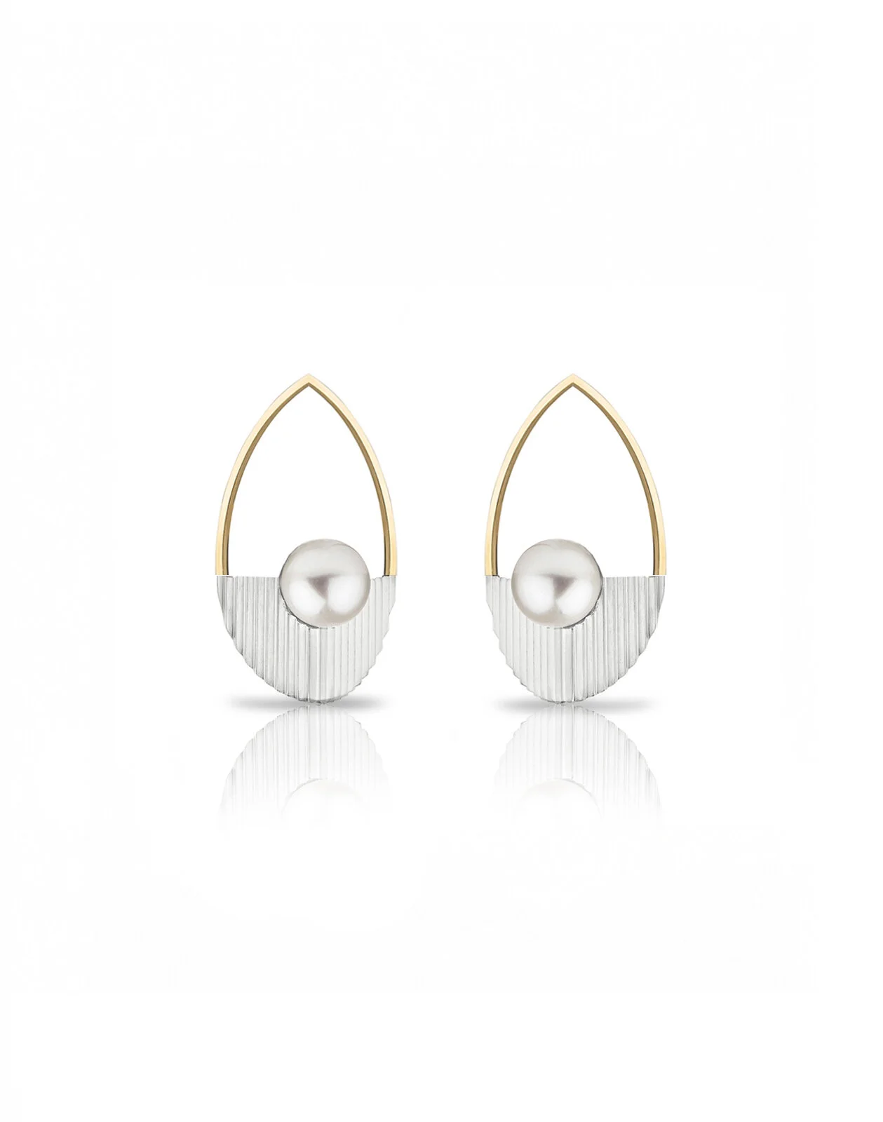 Yeena Yoon_Covet Interactive_pearl small_P.jpg