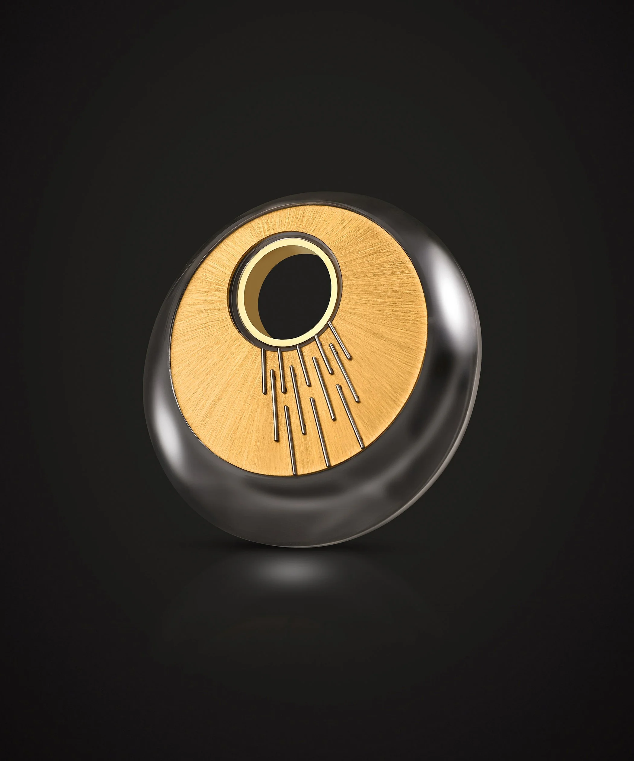 Yeena Yoon_Luminous Brooch_P.jpg