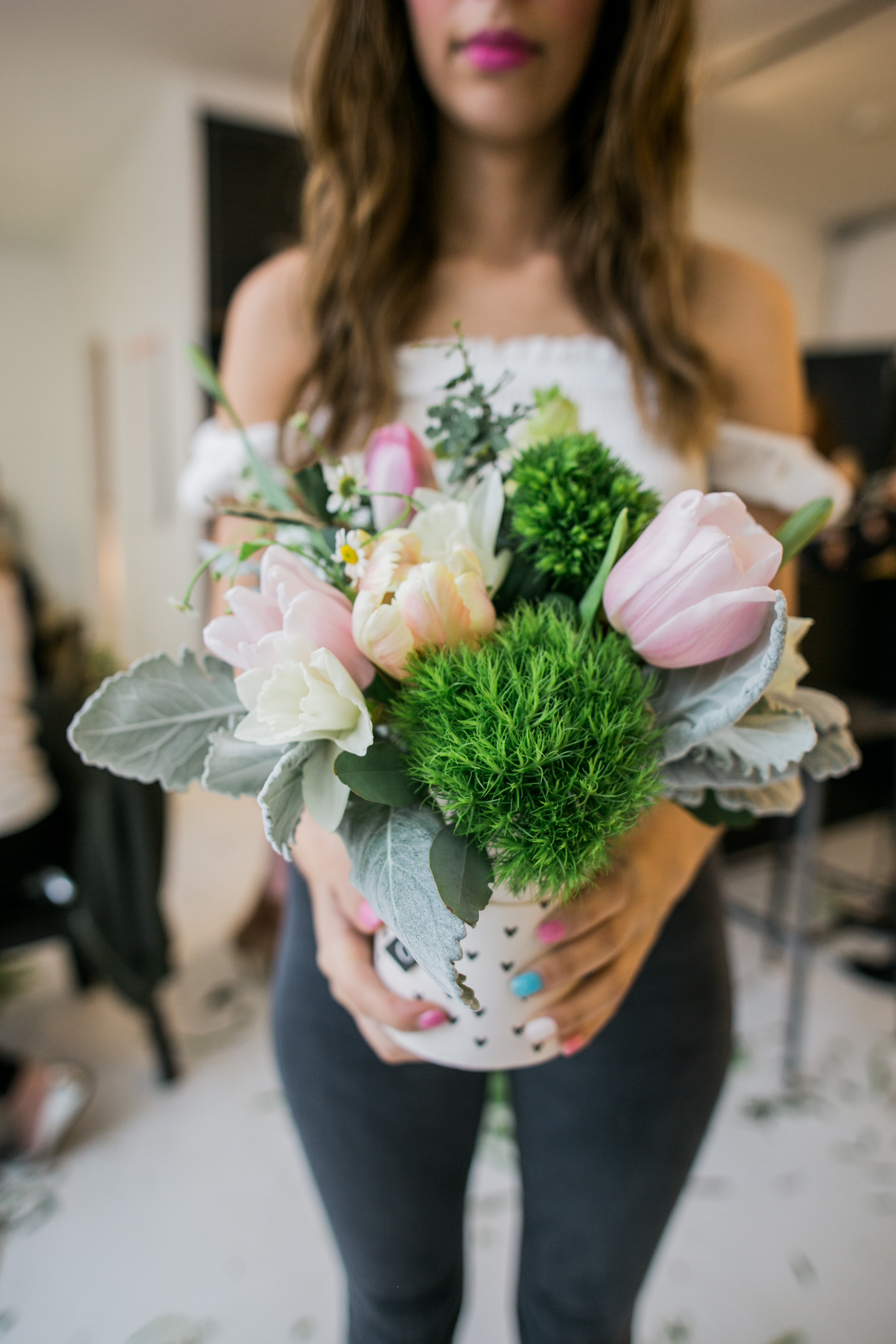 ©AlexisJuneWeddings_GalentinesFloralWorkshop-206.jpg