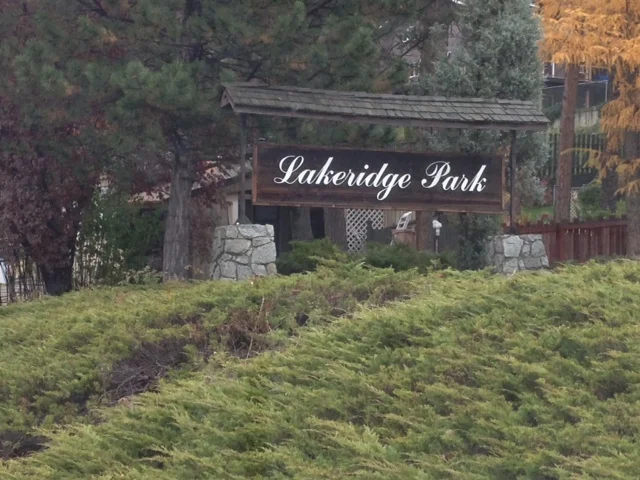 Lakeridge Park Entry Signage.jpg
