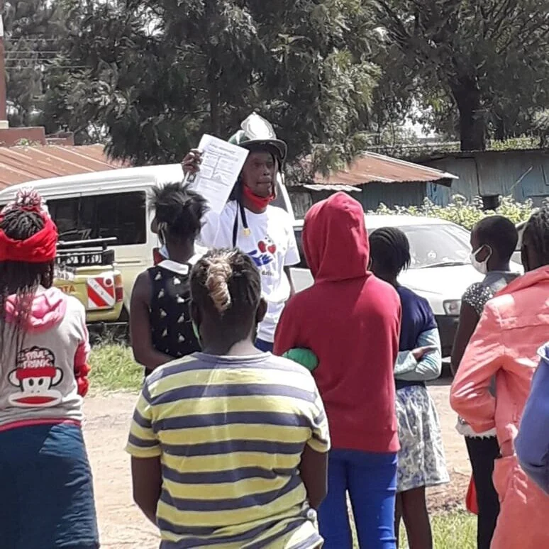 Kenyan First Responders join hands with communities to educate about menstrual hygiene.
