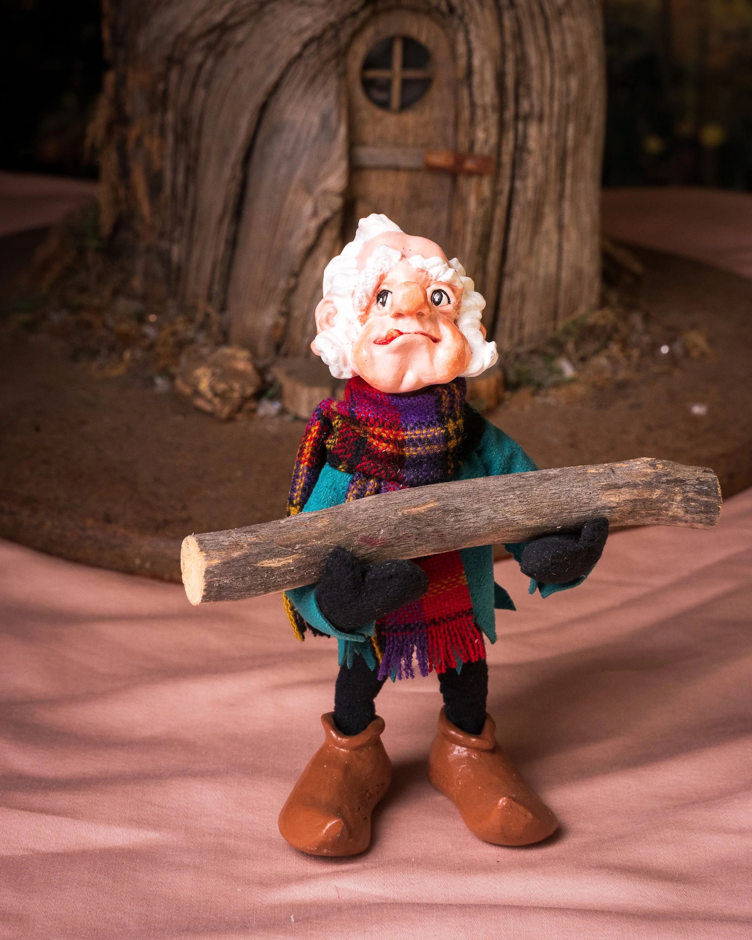 Thunker - Simpich Elf