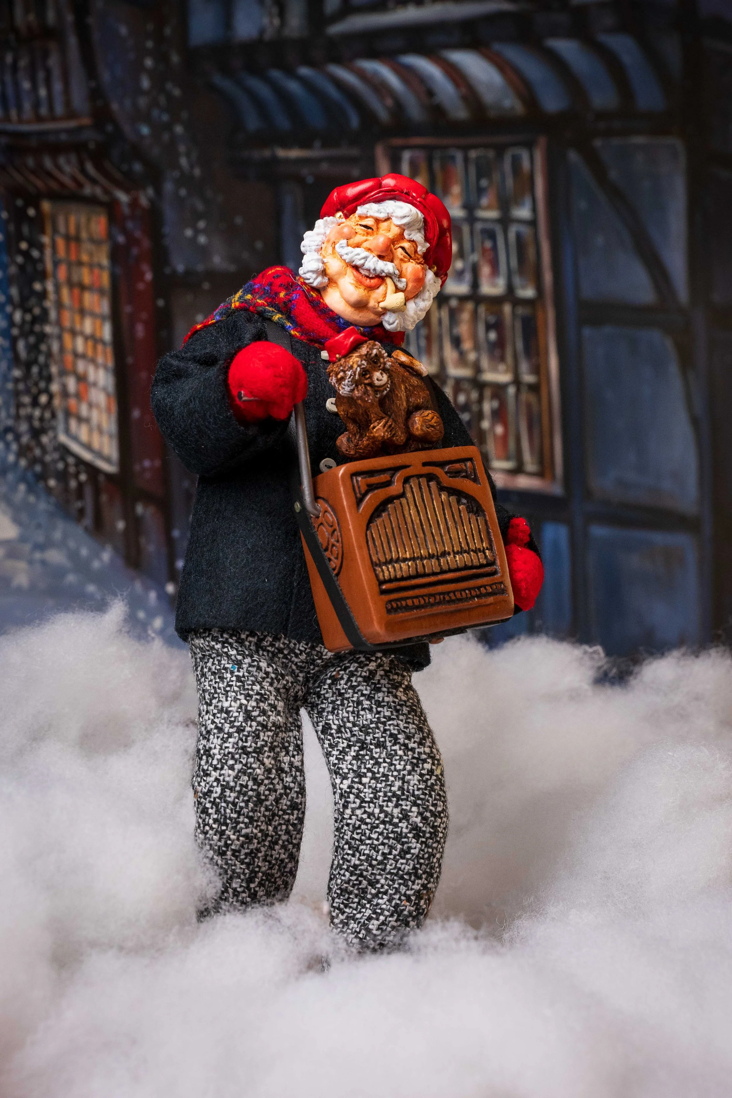 Heirloom Ultra rare Carollers-13.jpg