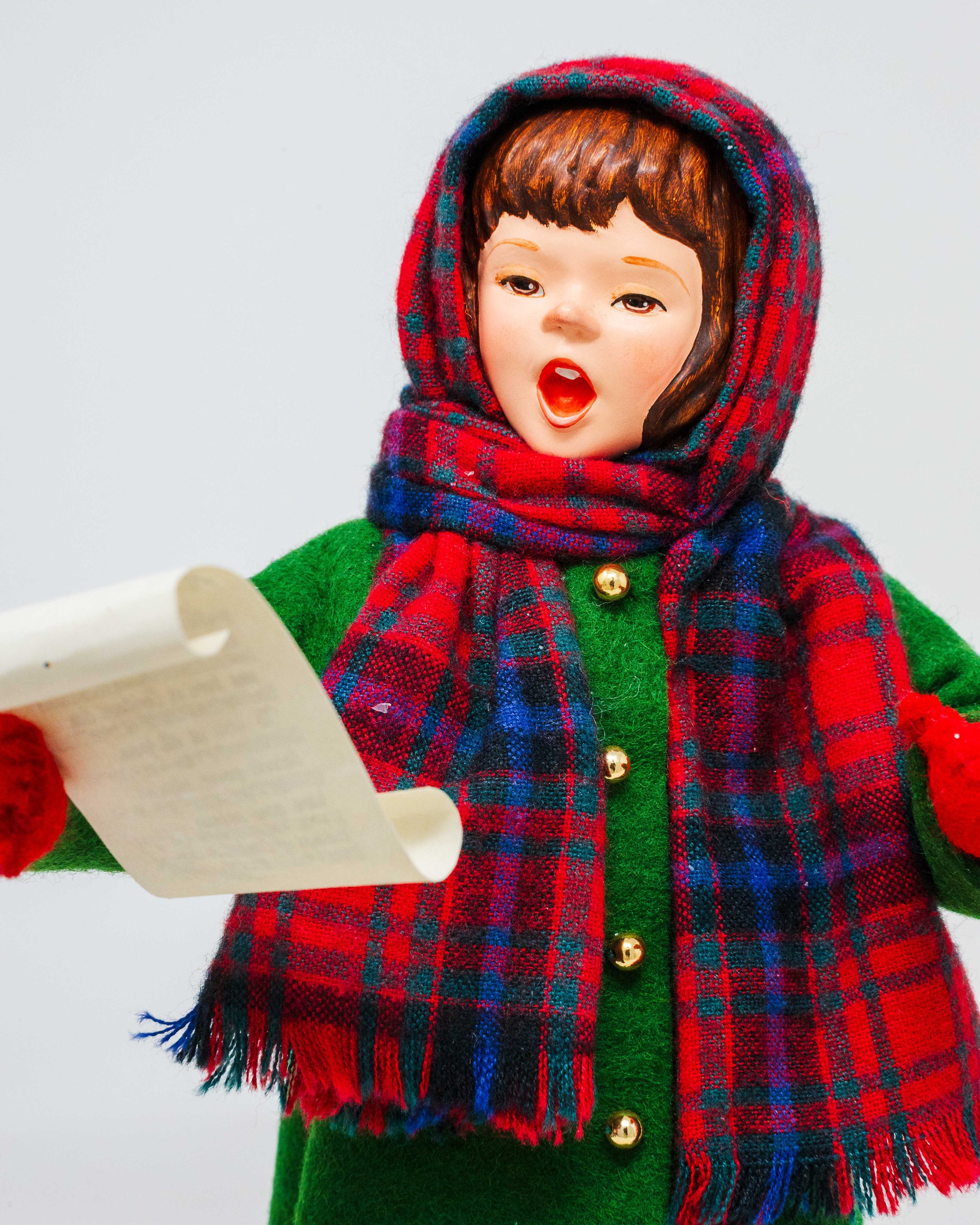Eve - The Cobblestone Kids - Carollers