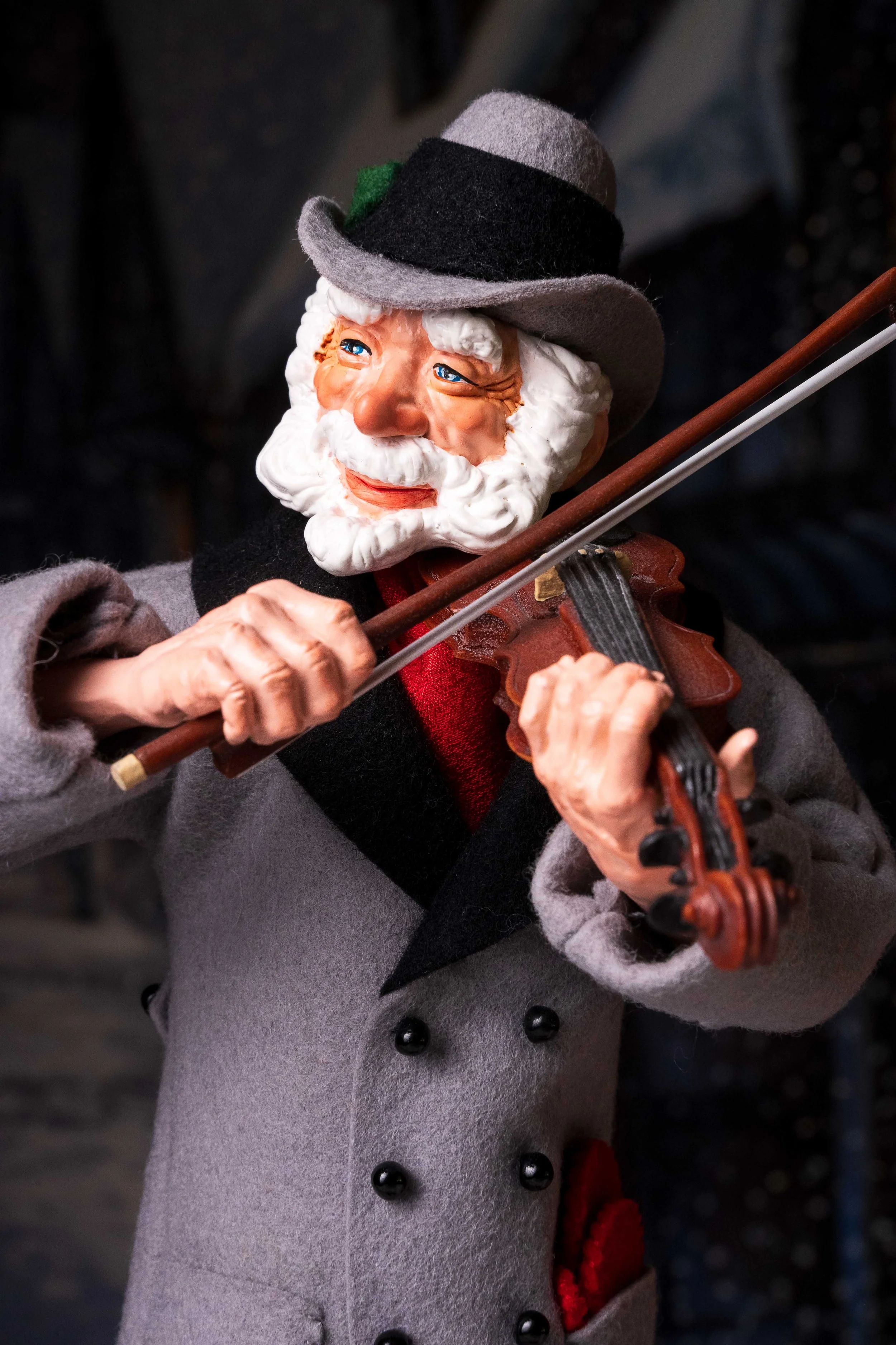 Fiddler - Carollers