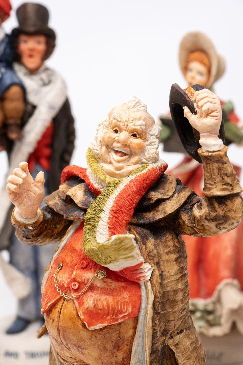 Cold Cast Caroller Collection -11 Large.jpeg