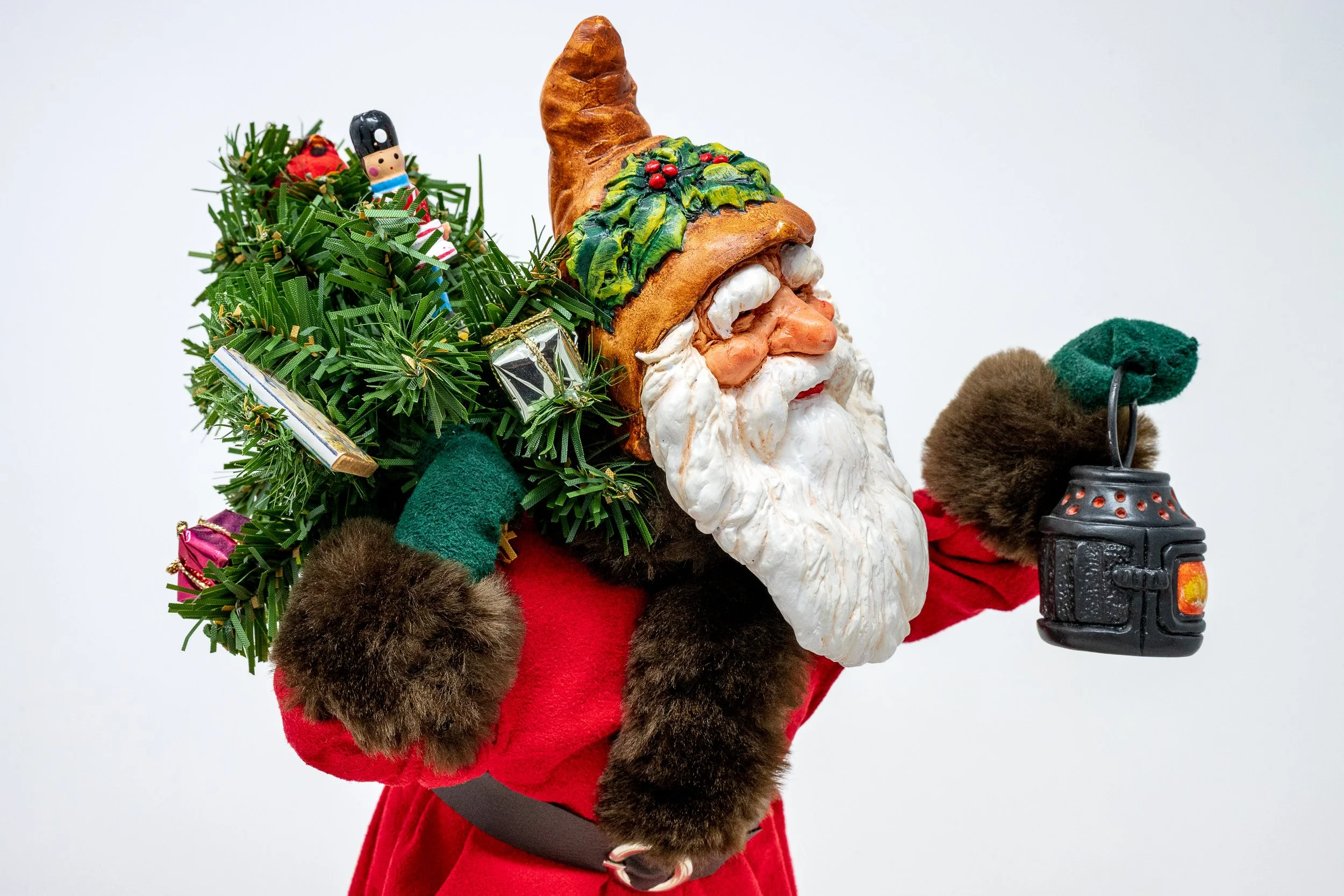 Seeker Santa | Simpich Santas | Limited Edition 459/2,500