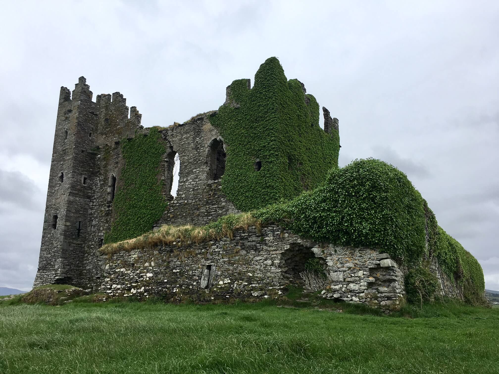 Ballycarbery Castle 