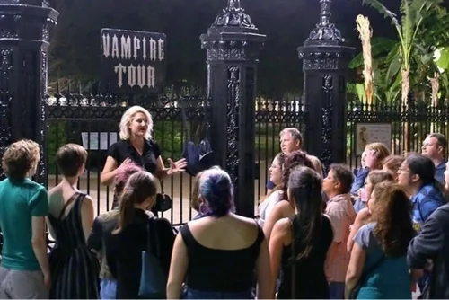 15. Vampire Tour
