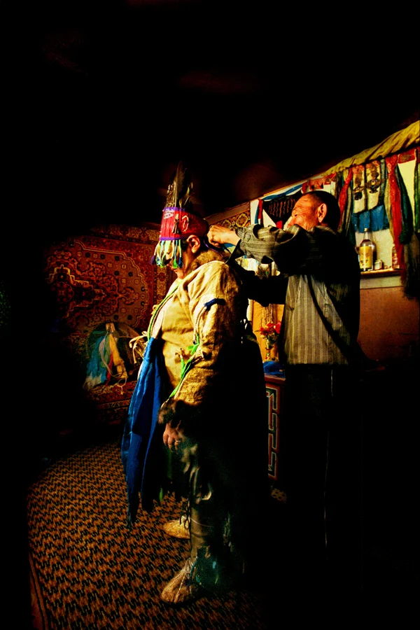 06Adressing4ceremony copy.jpg