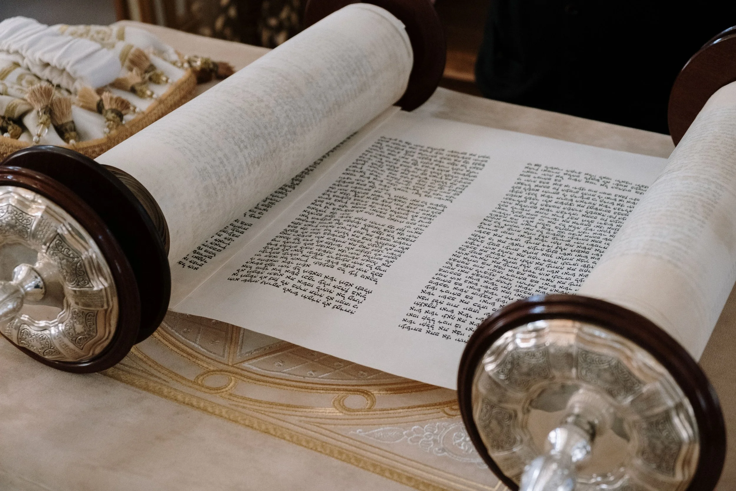 What Is the Hebrew Roots Movement? (And Why I Don’t Identify With It)