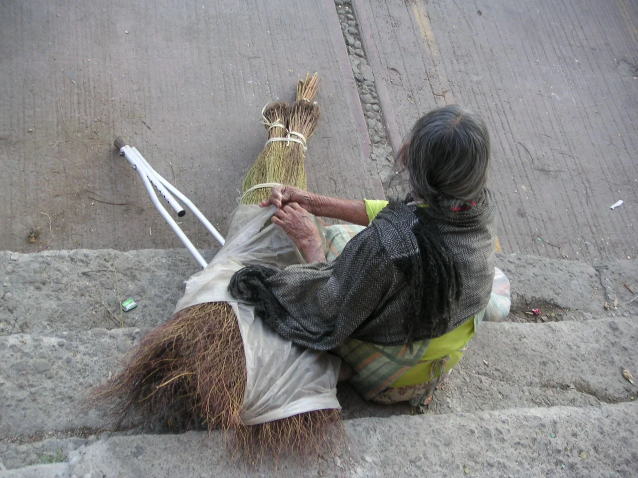 barrendera de la mala suerte.jpg