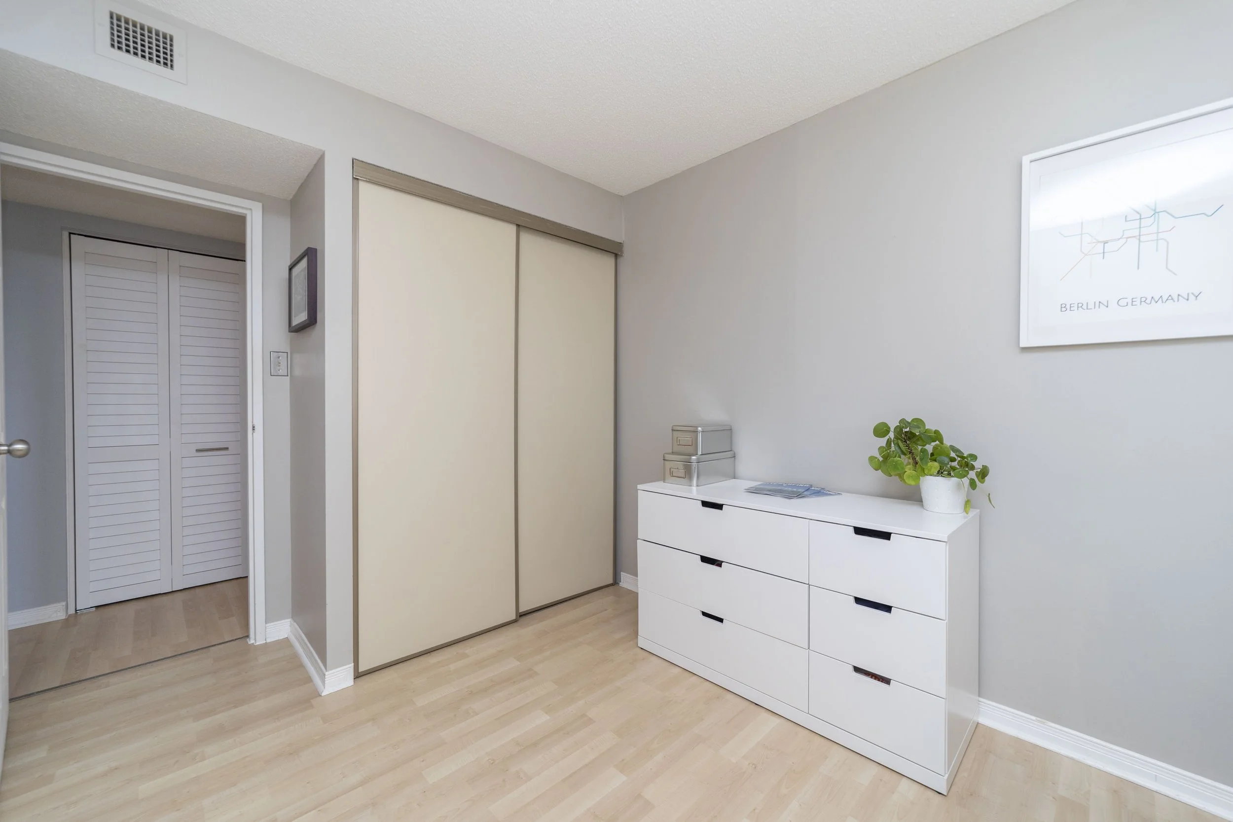 199 Kent Street Unit 305__26.JPG