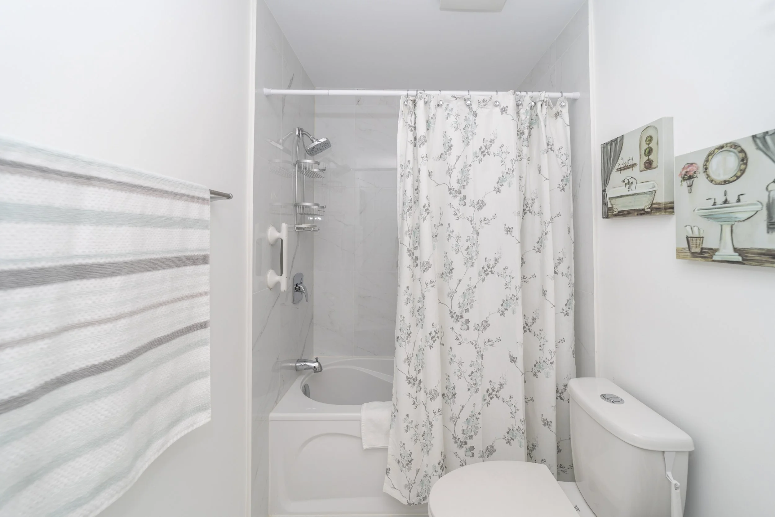 3453 Wyman Crescent_16.JPG