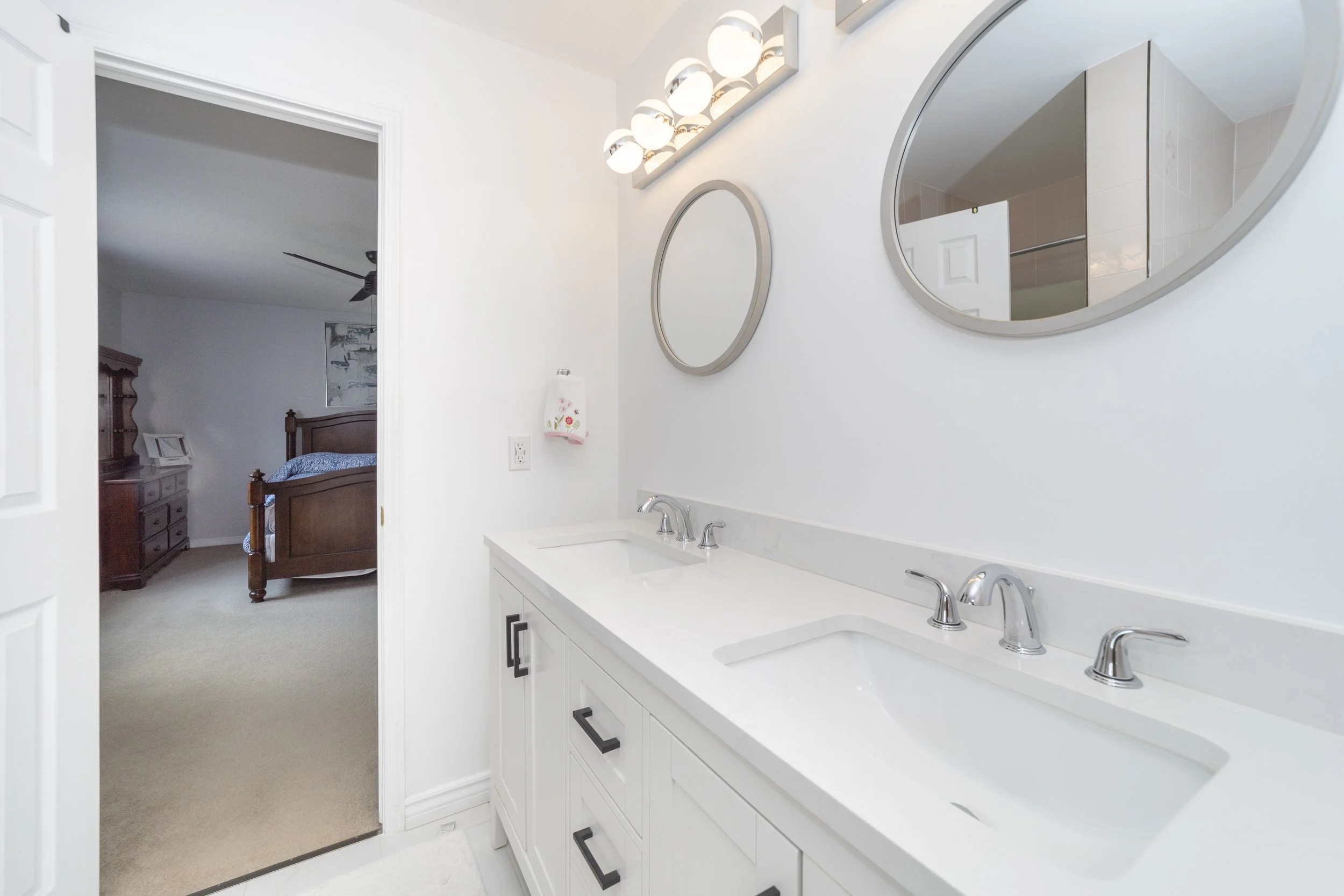 3453 Wyman Crescent_7.JPG