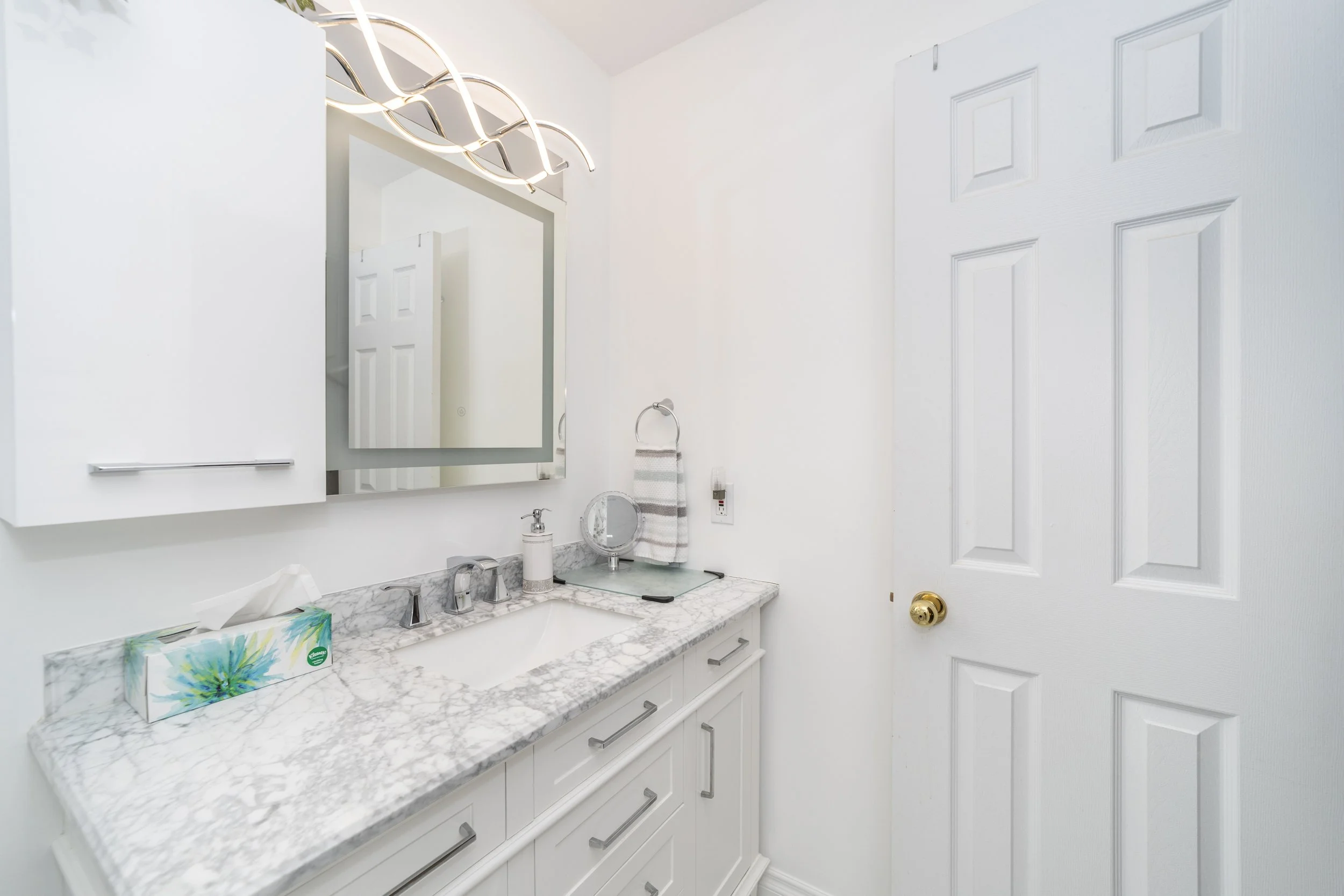 3453 Wyman Crescent_15.JPG