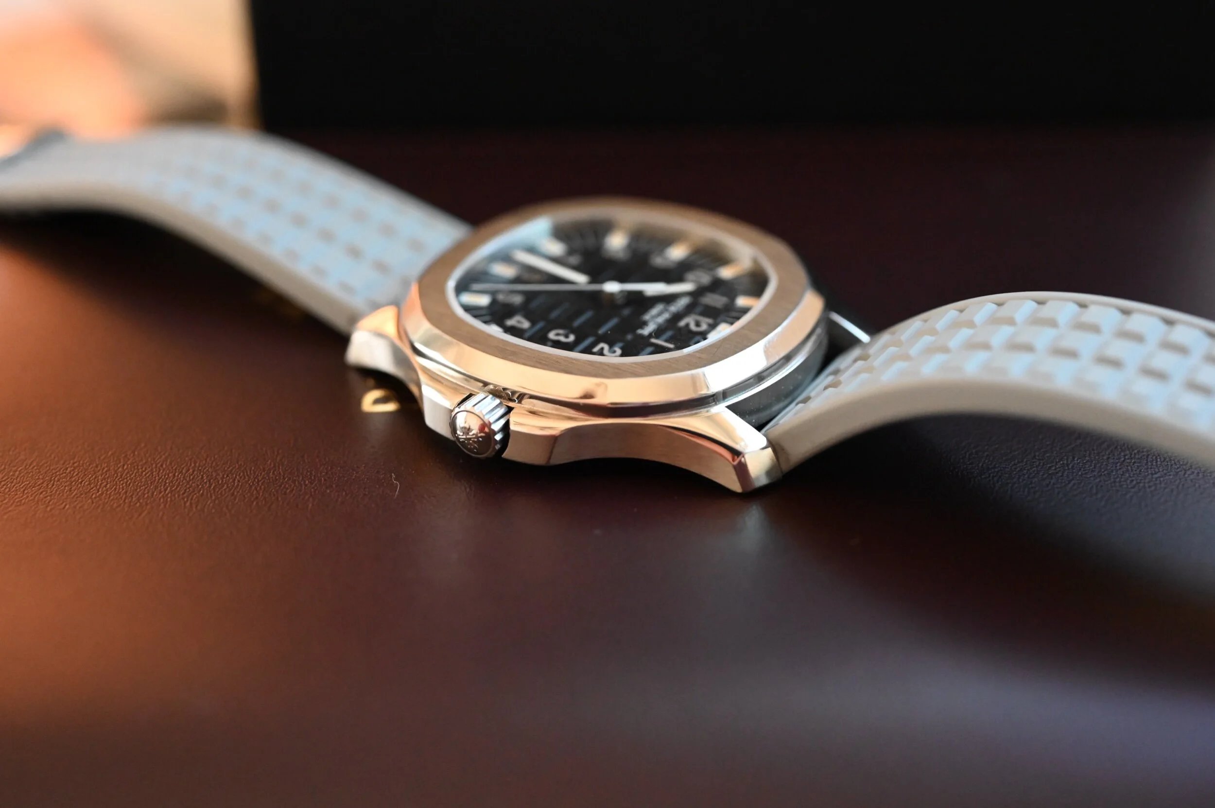 6B7EE051-580A-4F68-ABC5-E6C46344F4E4