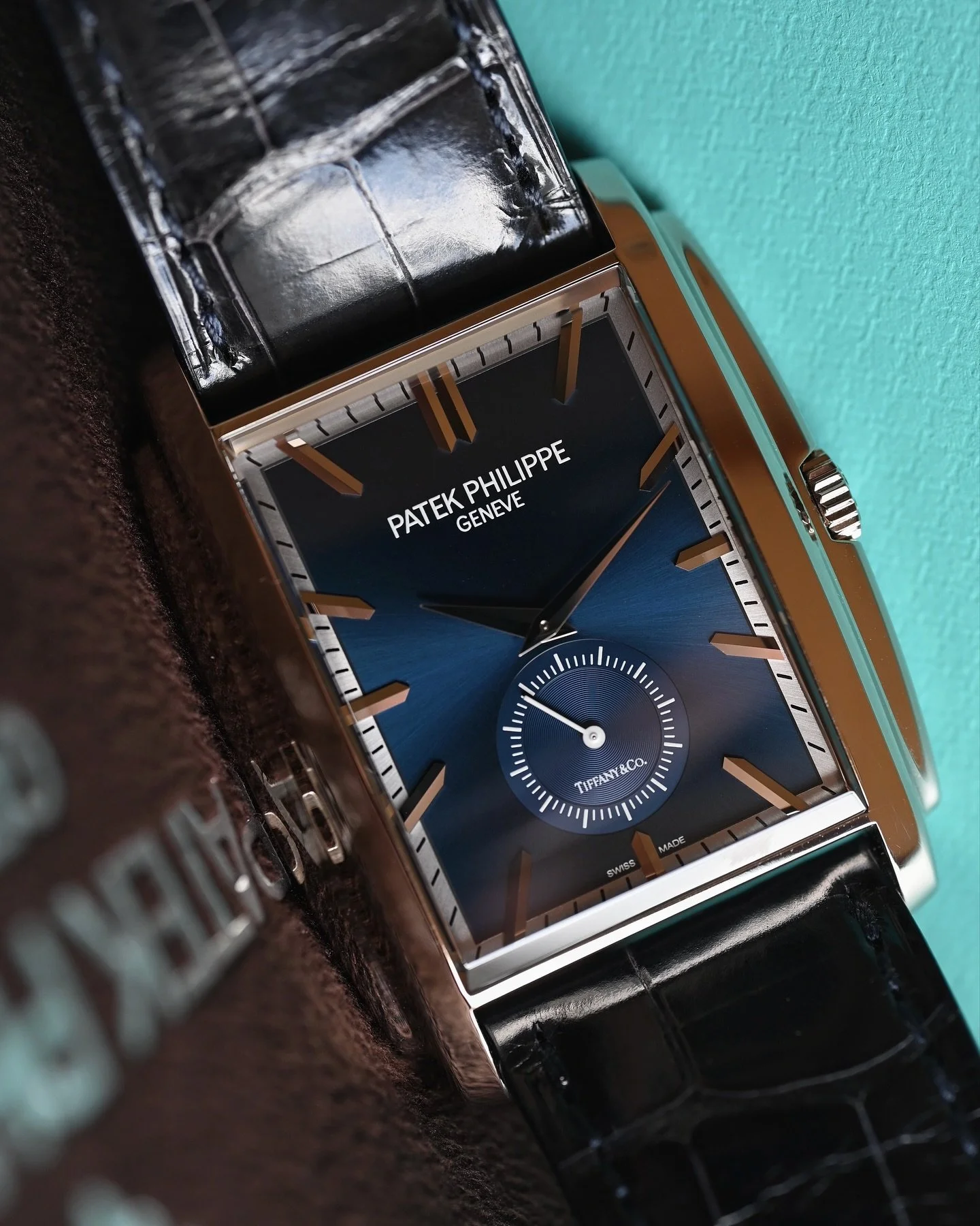 Now Available: Tiffany & Co. Patek Philippe Gondolo Ref 5124G LNIB
The reference 5124G-011 Gondolo was launched at Baselworld 2015 and here we have a like new, appearing to never have been worn (save for my listing photos), example making for an
