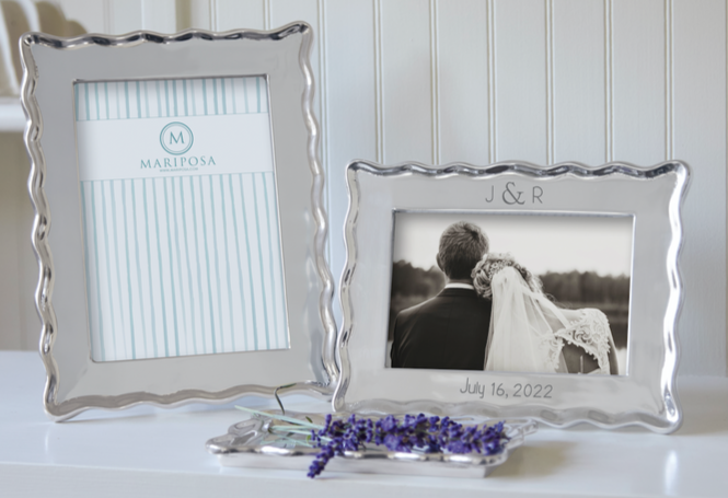 Wavy Frame Collection