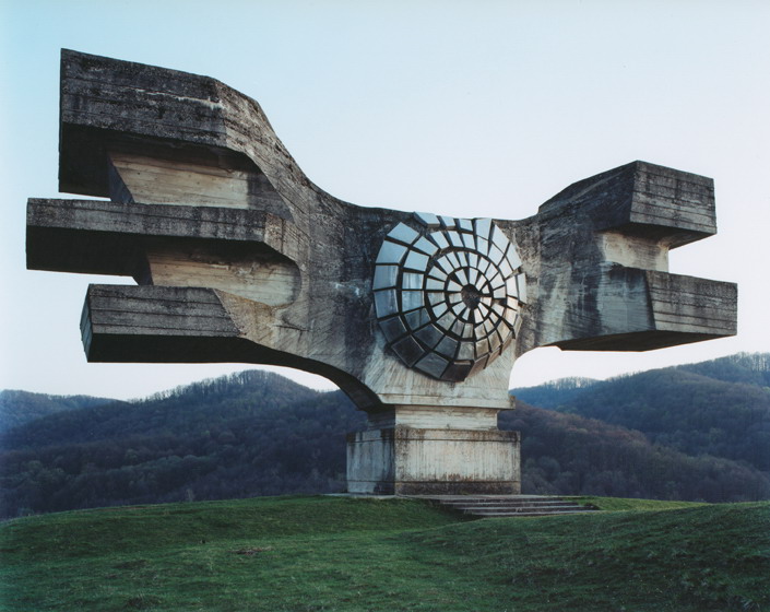 ugly-modern-sculpture.jpg