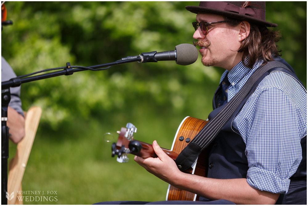 30_58_tai_josh_the_homestead_rest_be_thankful_farm_lyman_maine_photographer_whitney_j_fox_weddings_1160.jpg