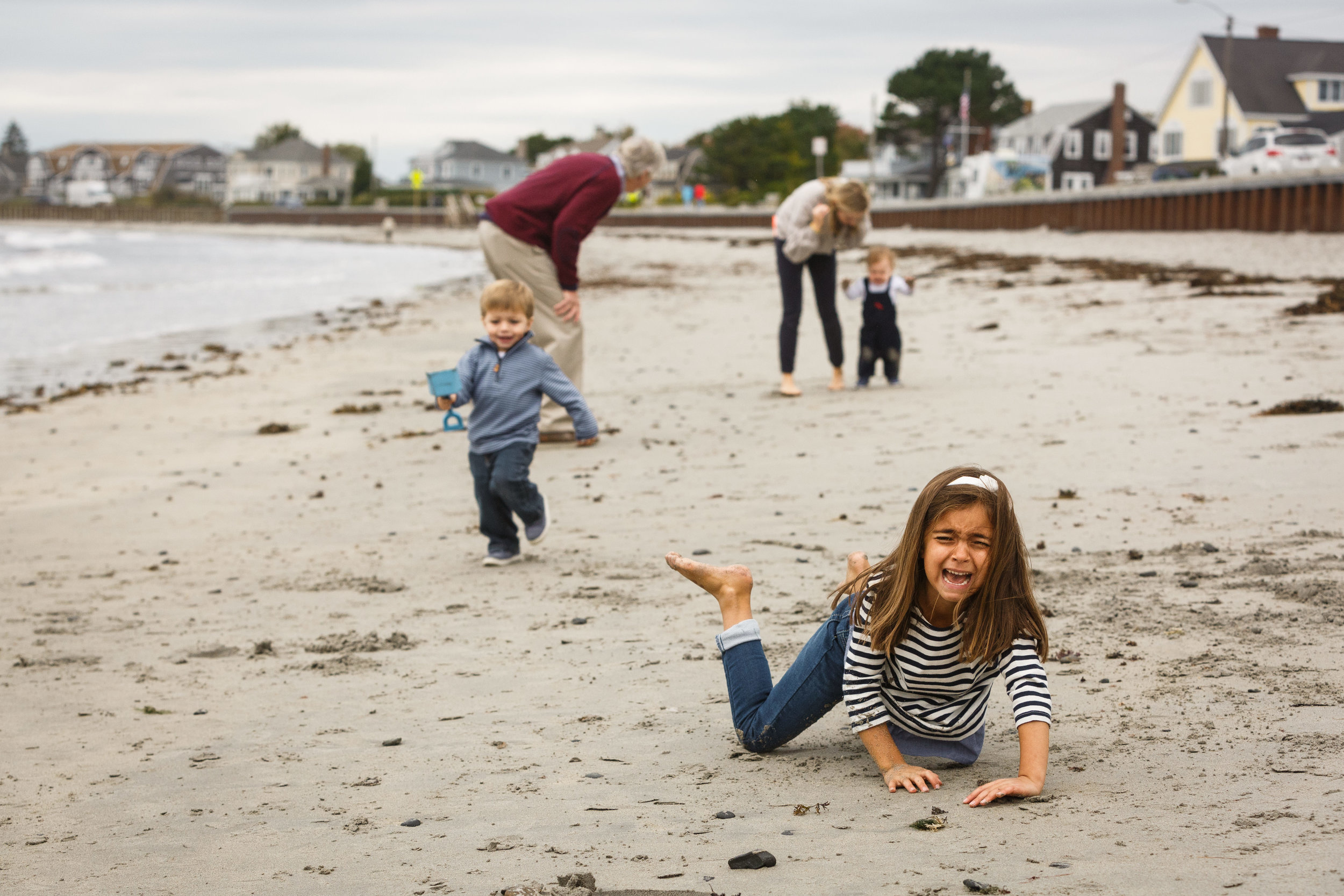 293_batson_fall_documentary_family_session_goochs_beach_kennebunk_maine_family_photographer_whitney_j_fox_5719.JPG