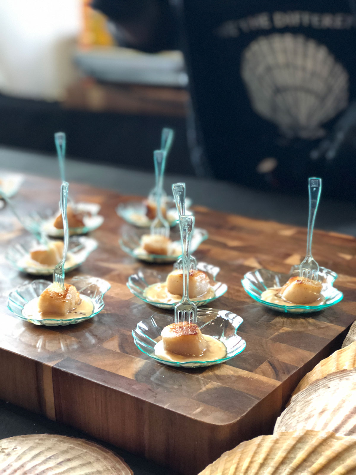 scallops-w-fork_M.jpg