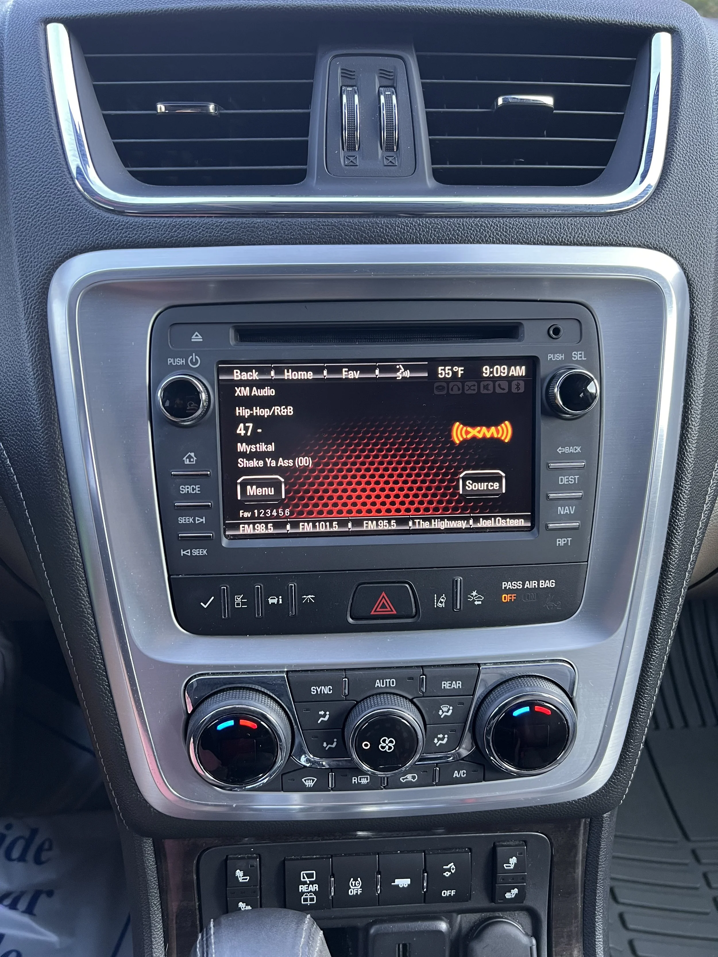 2016 GMC Acadia — South Atlanta Auto Sales