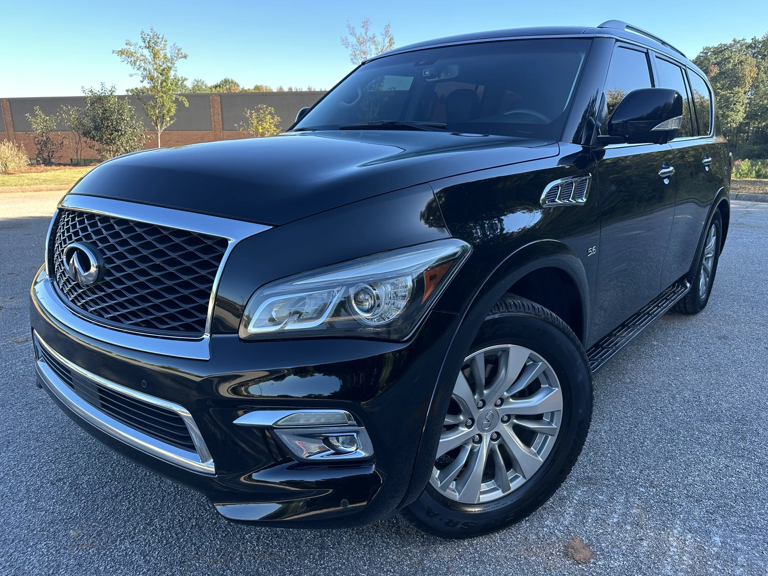 2017 INFINITI QX80