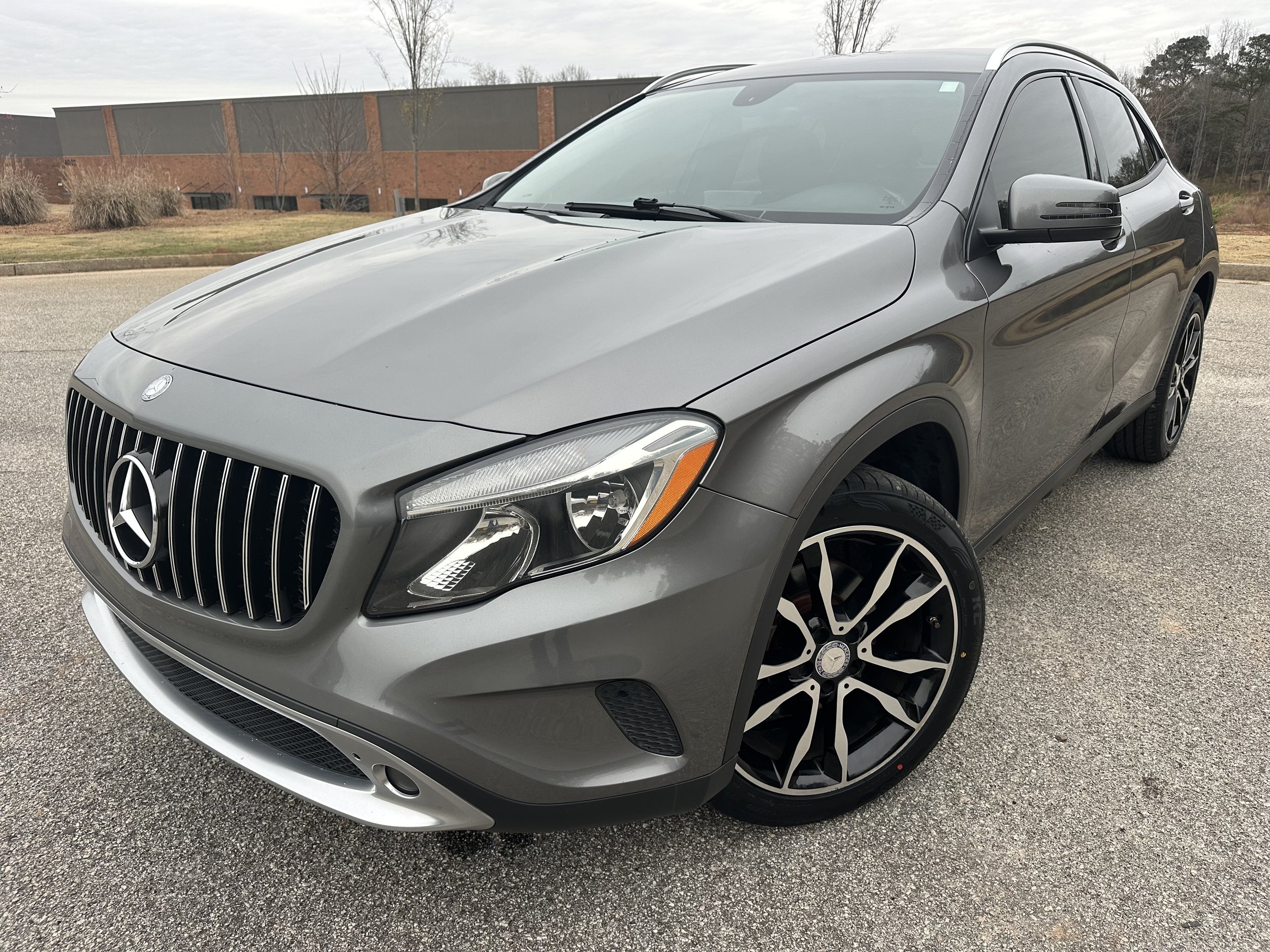 2015 Mercedes-Benz GLA-Class GLA250's photo