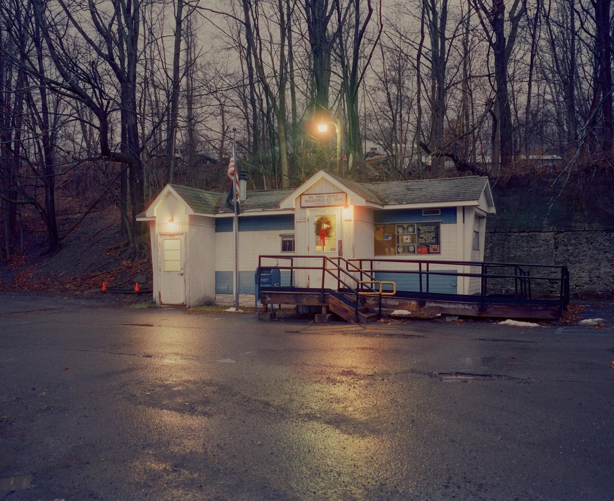 lawrence-braun-USPSBLUES-upstate-new-york-contemporary-landscape-photography-new-topography-0035.jpg