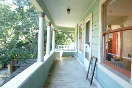w4-porch.jpg