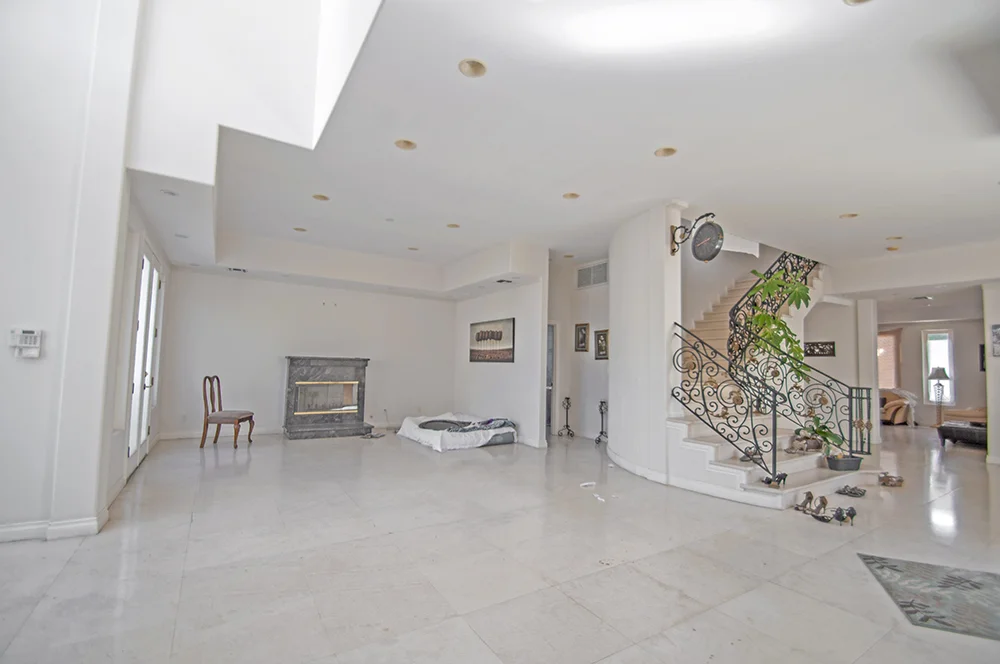 3-LivingRoom1_web.jpg