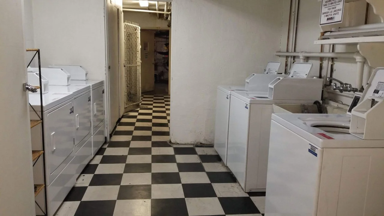16HaciendaLaundry.jpg