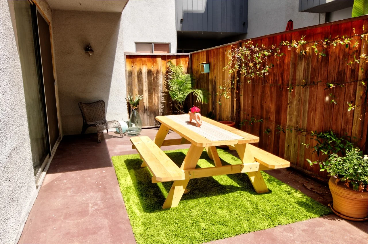 Patio12IMG_1473_4_5_6_7_8_Realistic.jpg