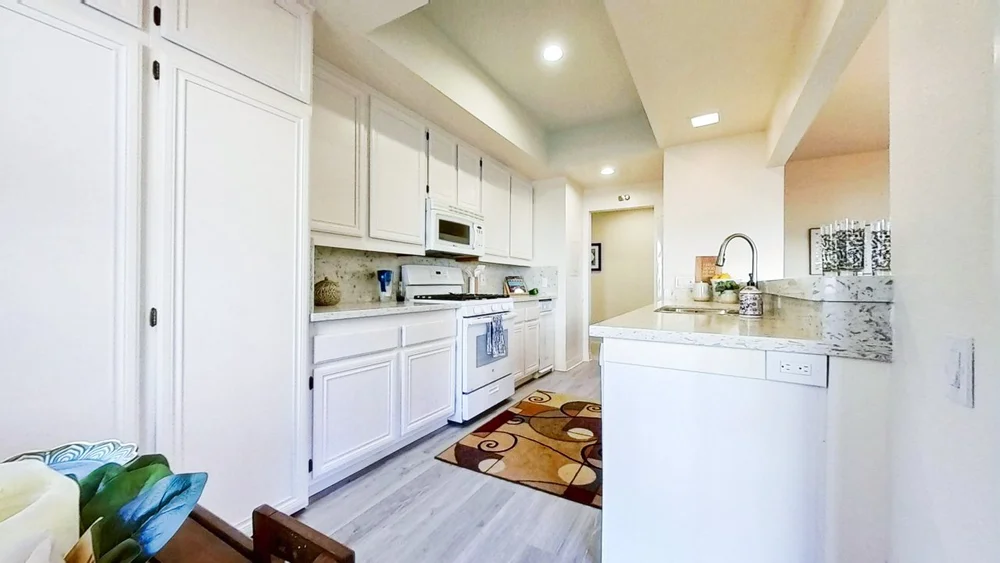 Kitchen-121-S-Wilson-Ave-Unit-205-12052024_181825edit.jpg