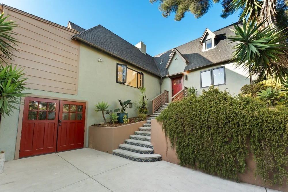 1-DSC01344 (Custom) - Crop.JPG