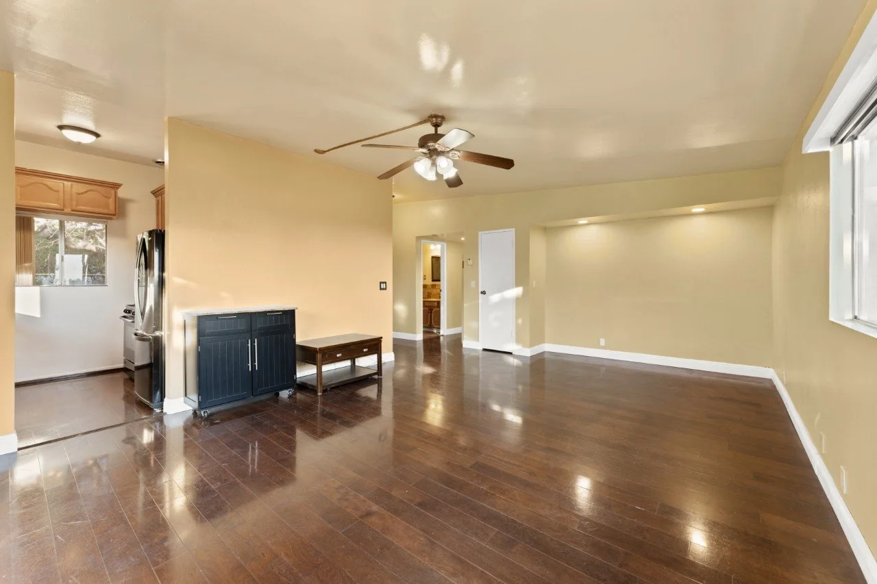 Quiet, Spacious 2 Bed, 1.5 Bath Duplex Unit - Echo Park Lease — Urban ...