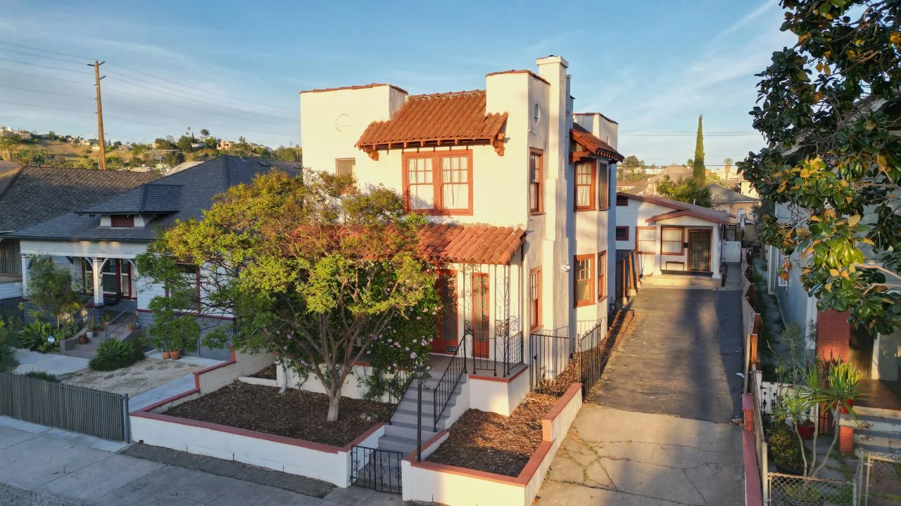 Unmatched Opportunity for Owner-user, Investor or Developer in Prime Lincoln Heights