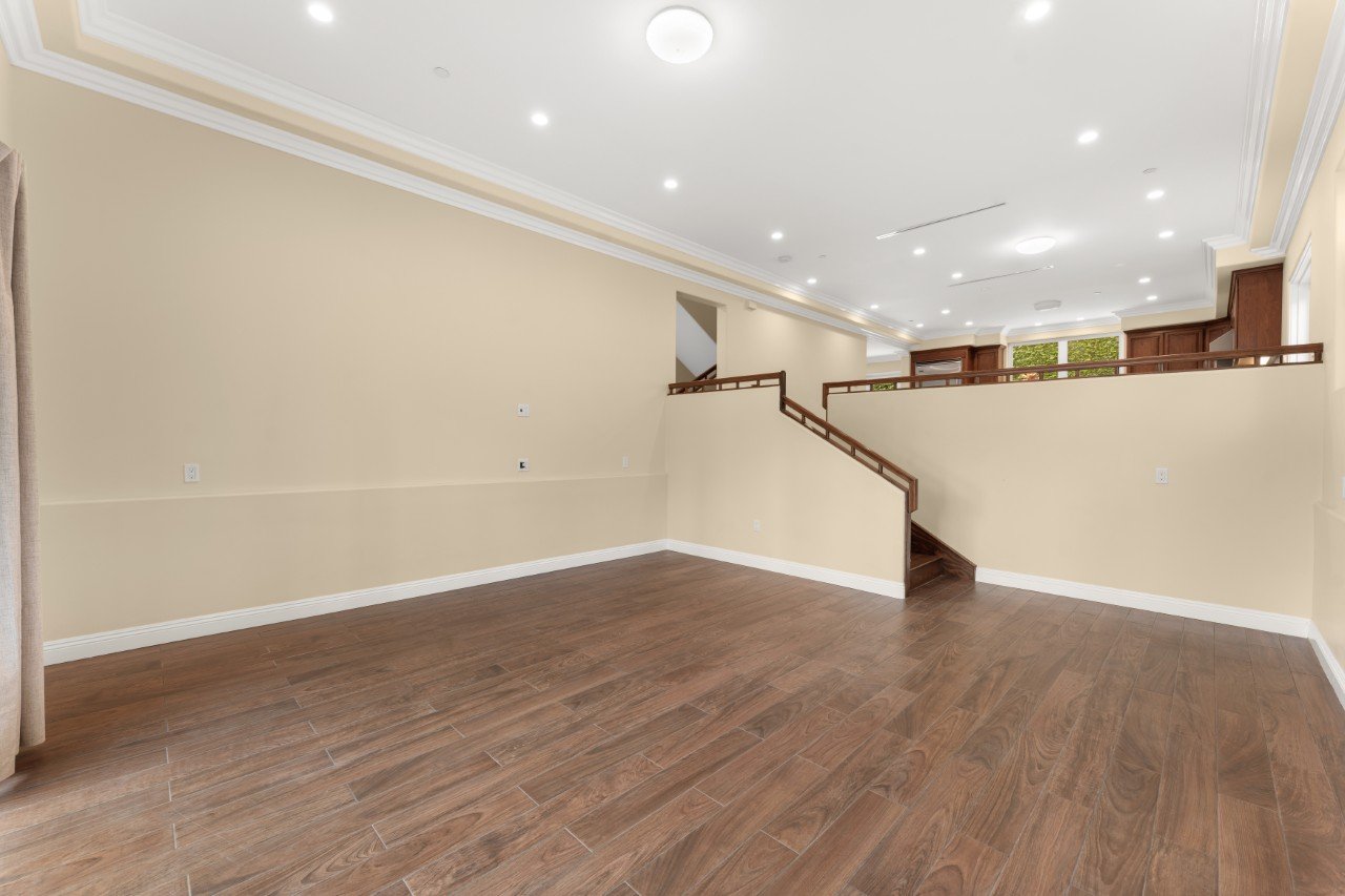 3-LR-DSC02470 (Custom).jpg