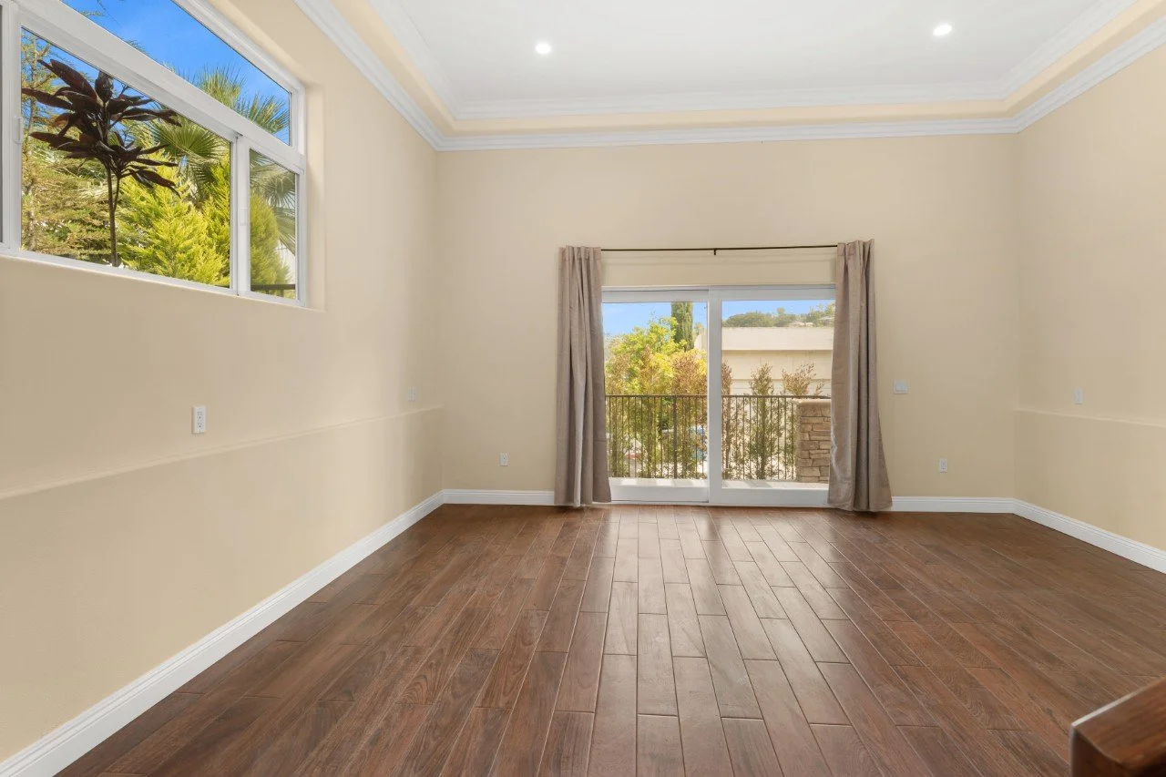 4-LR-DSC02480 (Custom).jpg