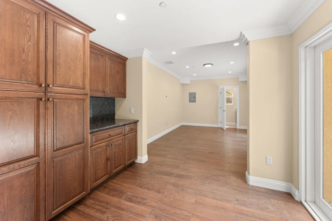 11-FR-DSC02570 (Custom).jpg