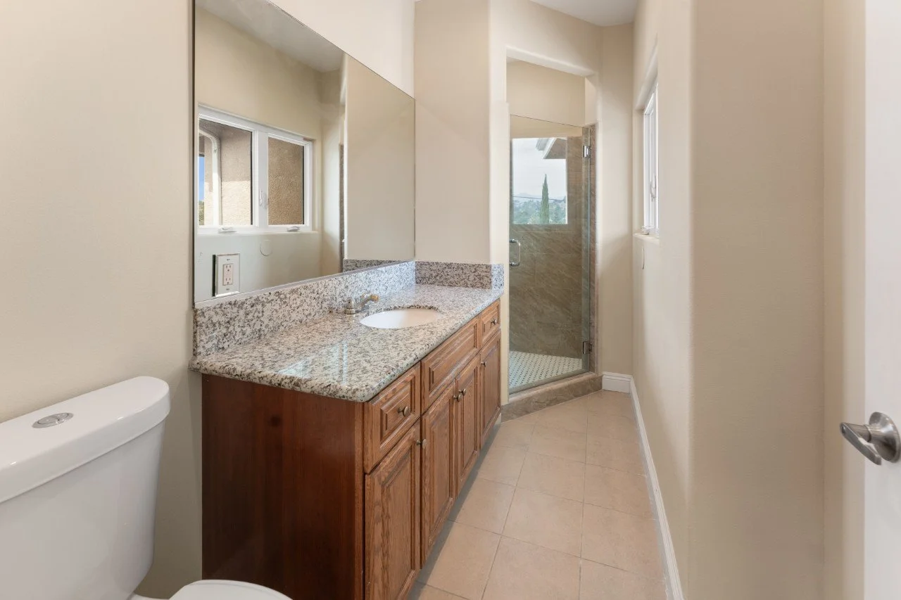 38-BA1-DSC02625 (Custom).jpg