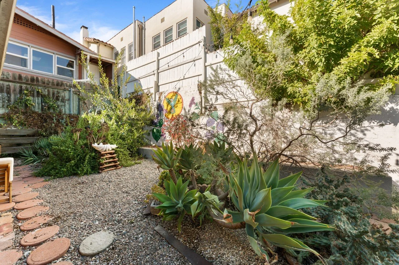 Silver Lake Private Cottage For Lease