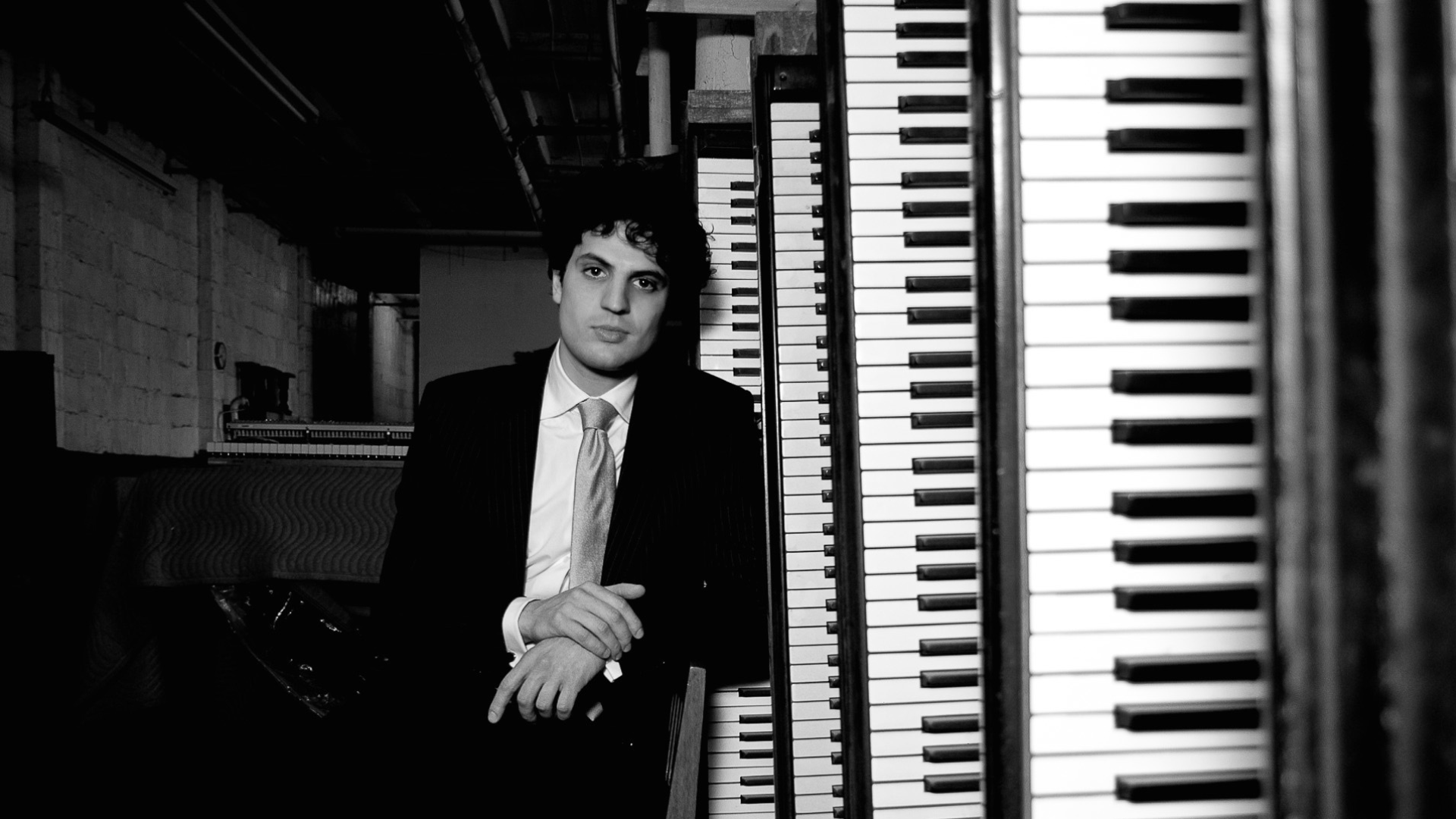 Jazz in the Box: Ehud Asherie Duo featuring Zaid Nasser