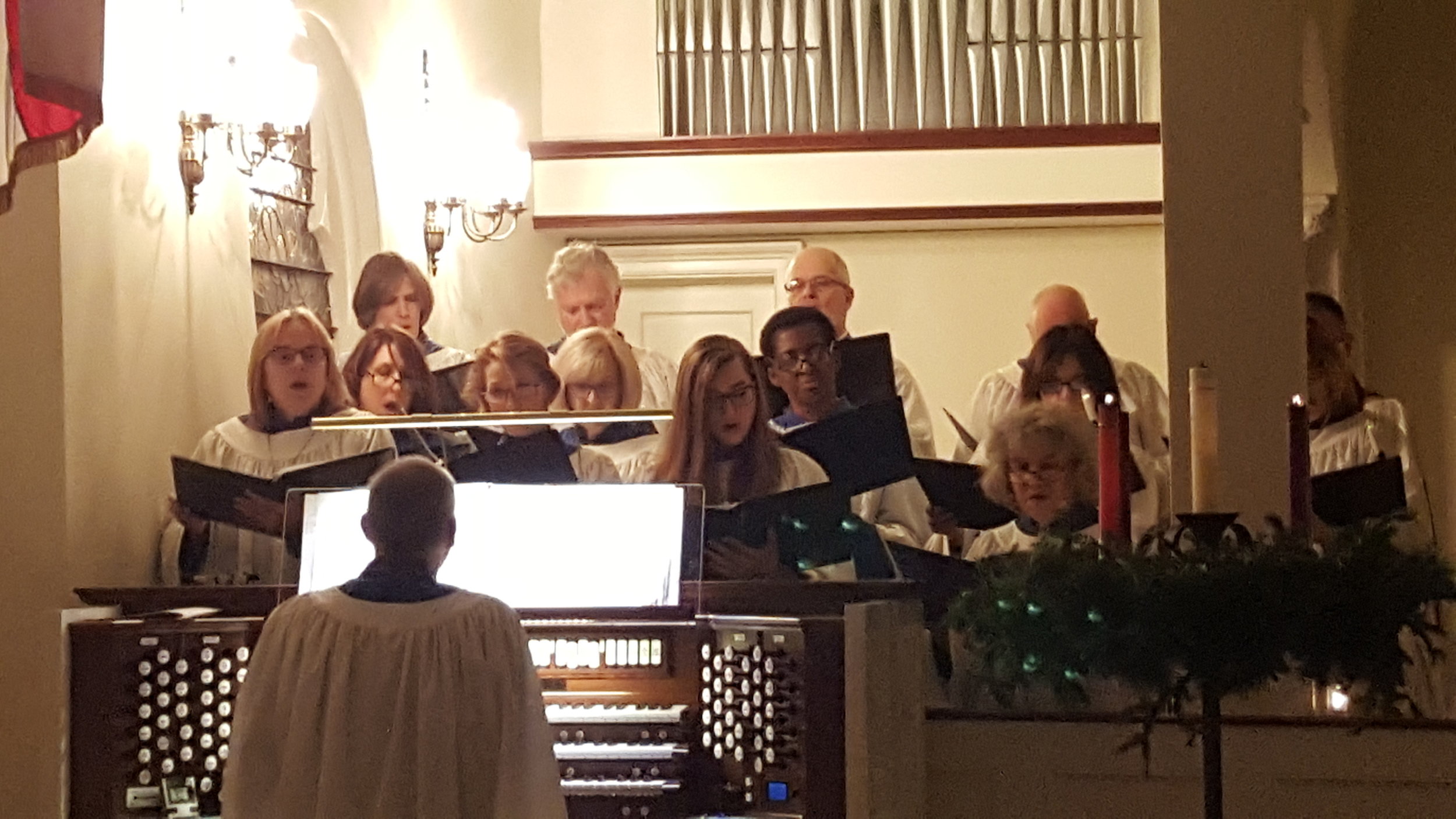 Lessons and Carols 4 2017.jpg