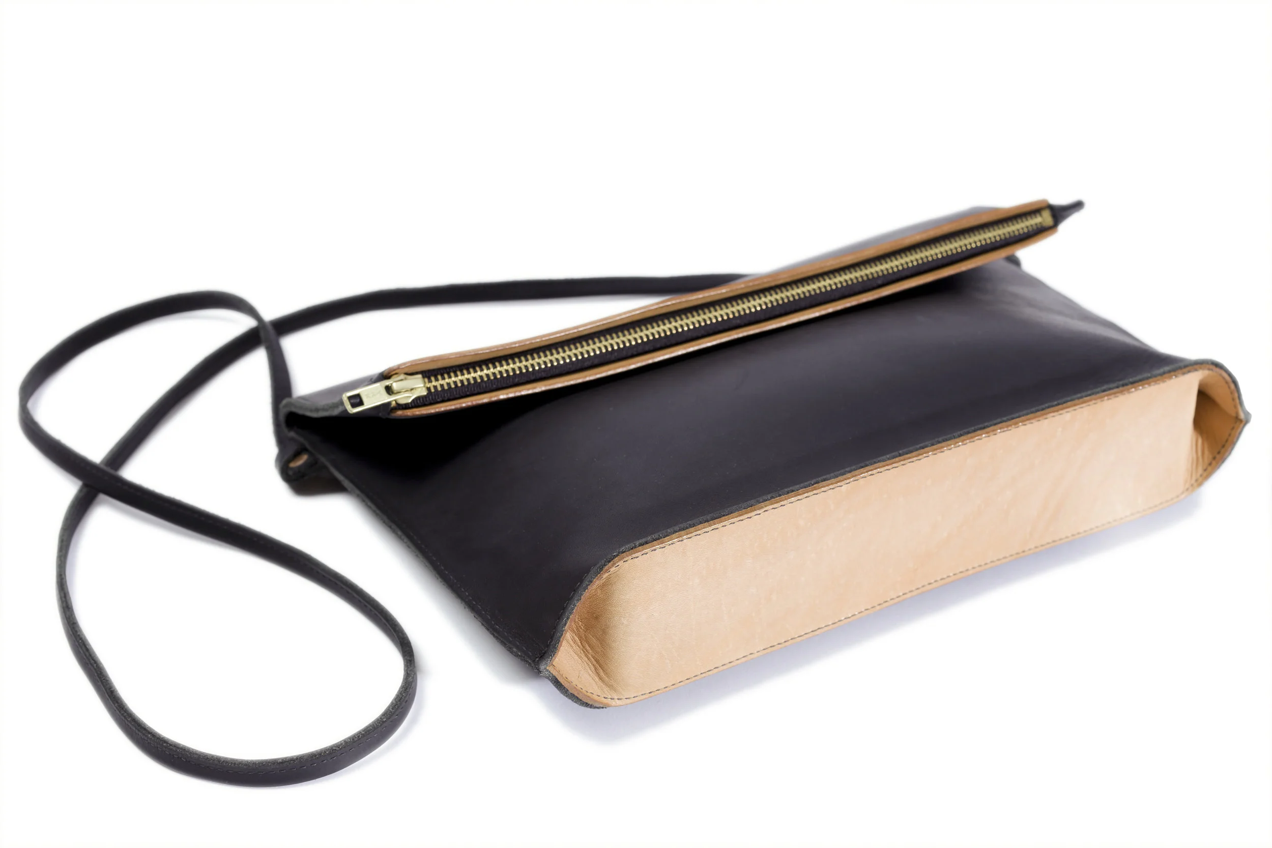 Folding Pouch_3.jpg