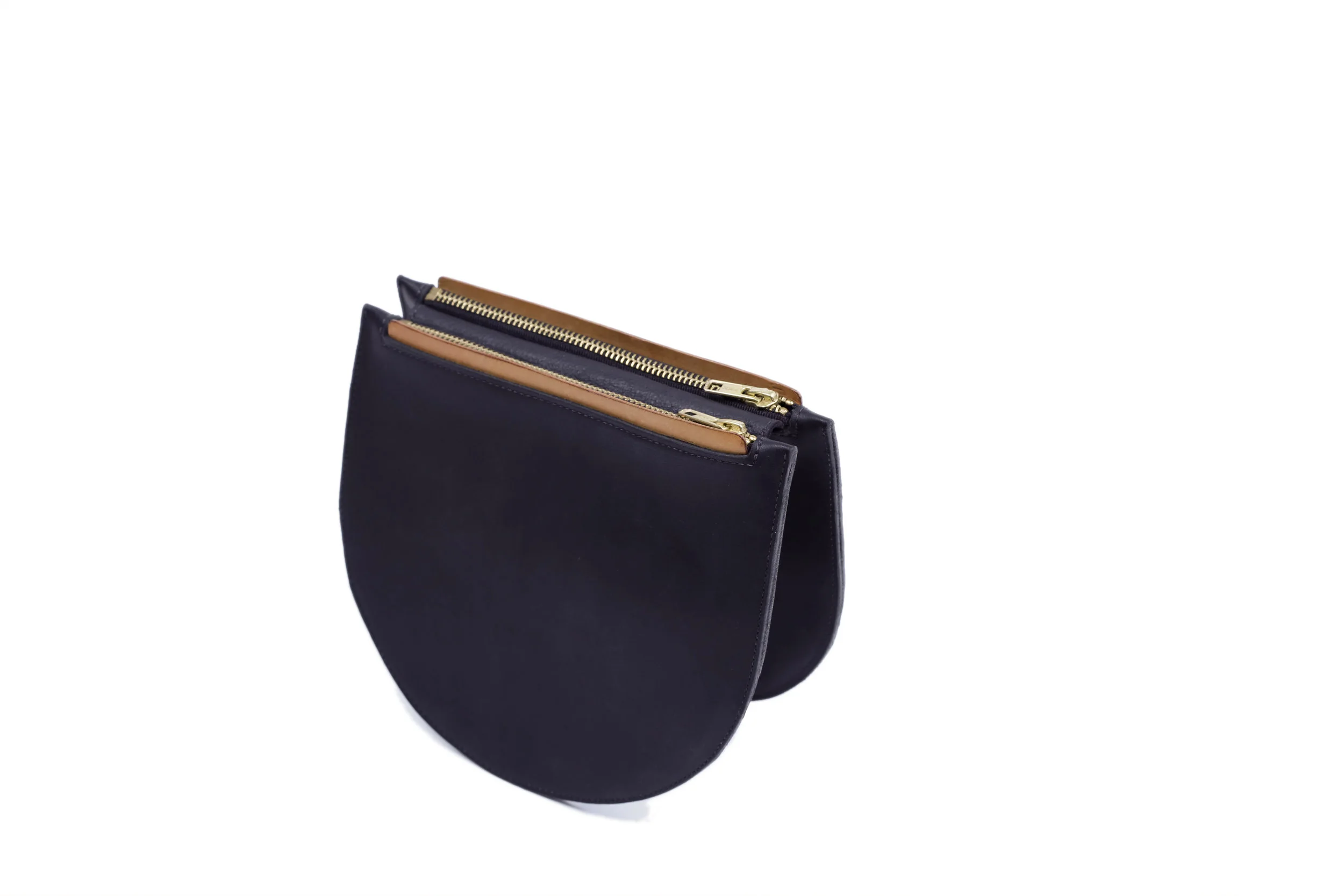 bi fold pouch_2.jpg