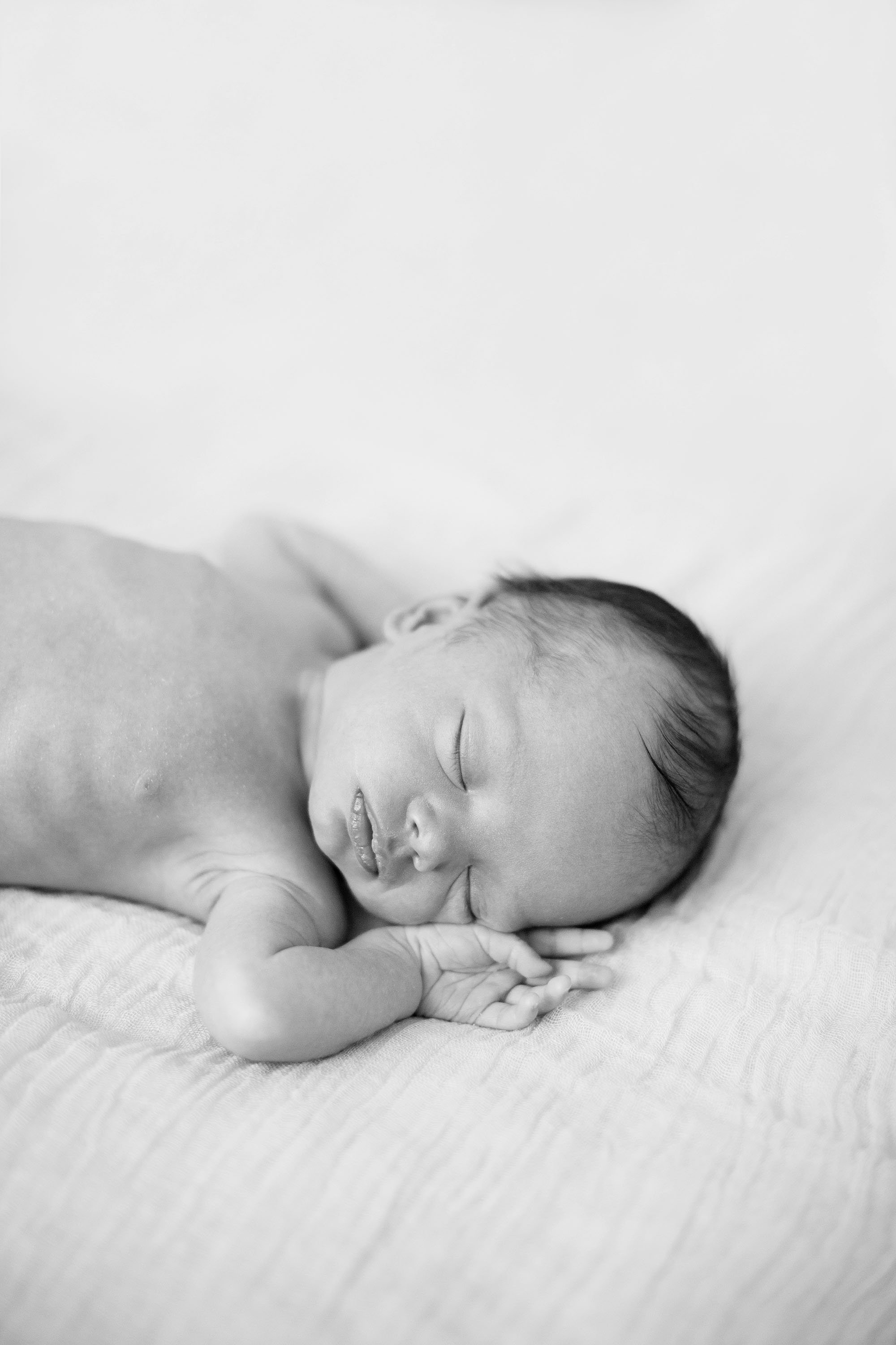 baby-led-posing-newborn.jpg