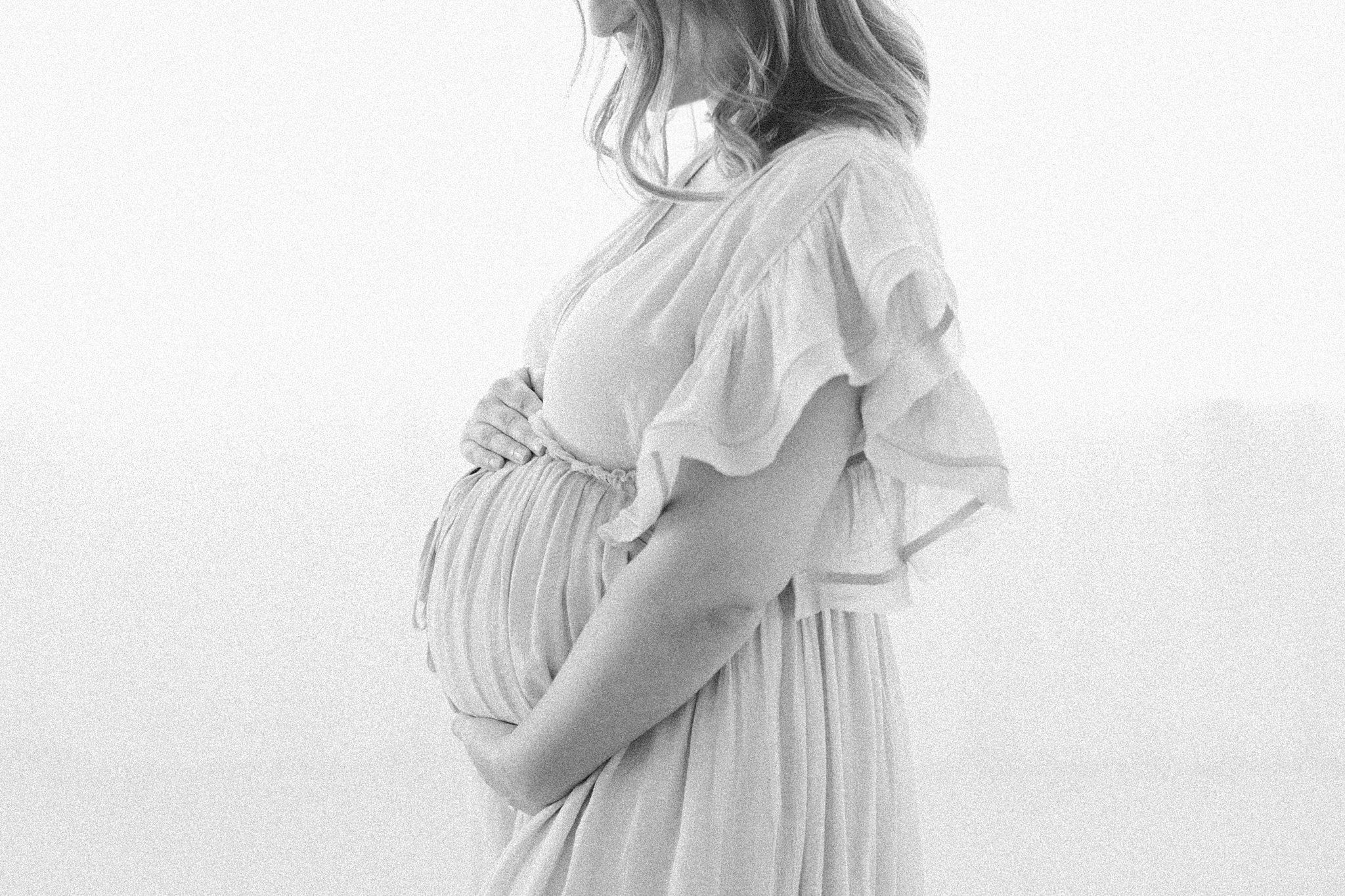 denver-studio-maternity-photography.jpg